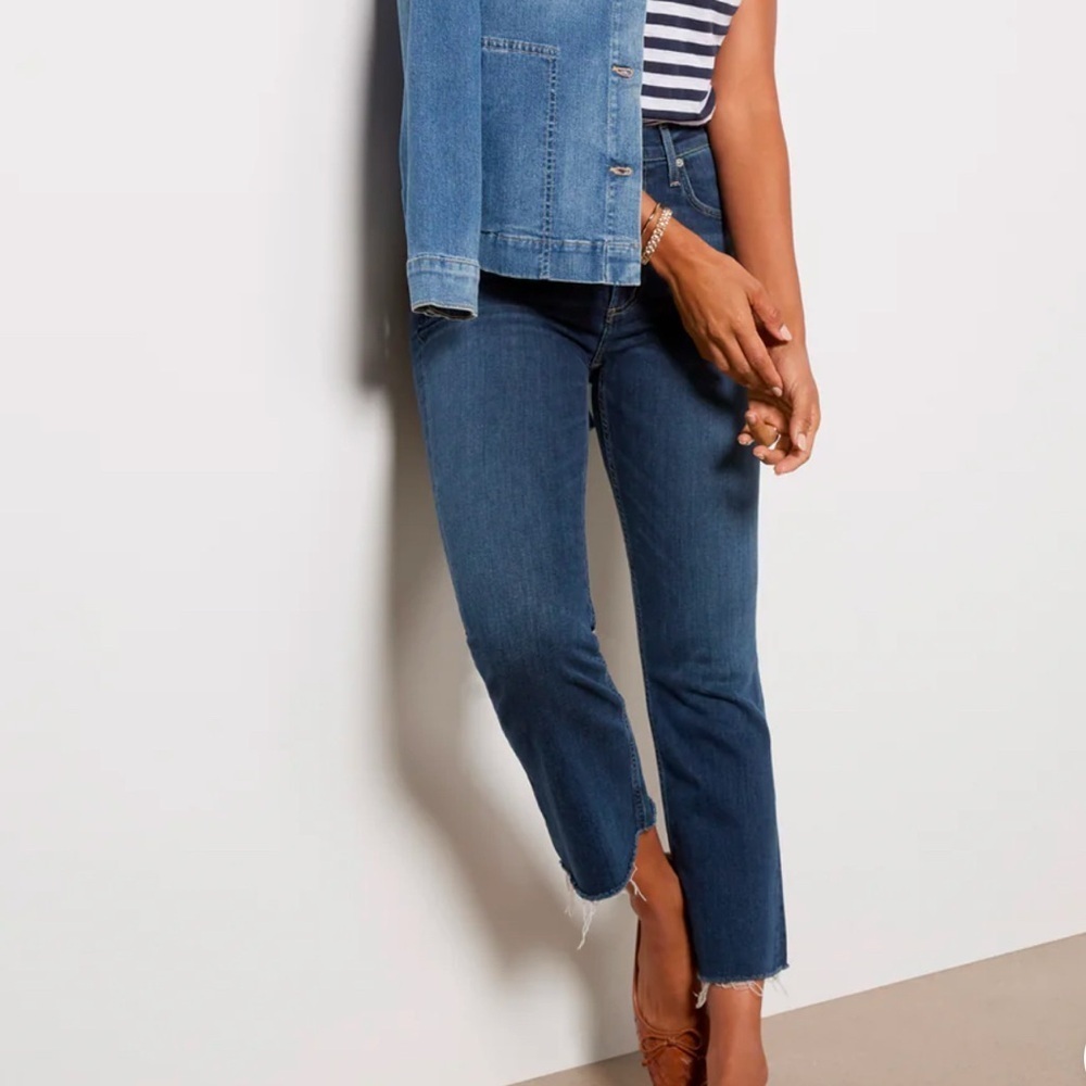Blue Ankle Cropped Jeans with Slit Hem